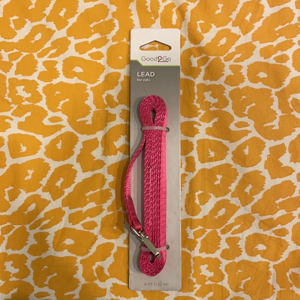 Good2Go// Pink Cat Leash - Picture 4 of 4